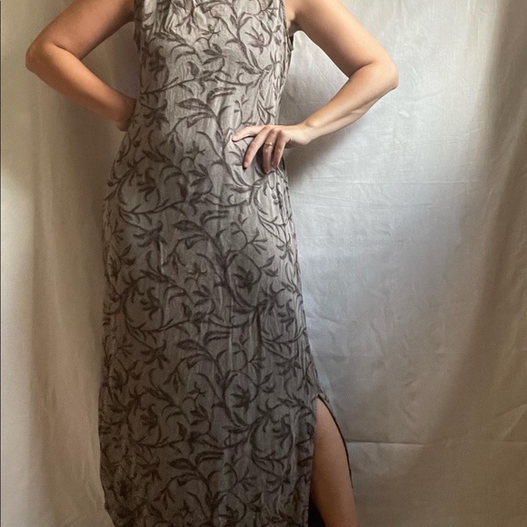 Vintage Capsule Wardrobe Maxi Dress - Picture 4 of 4